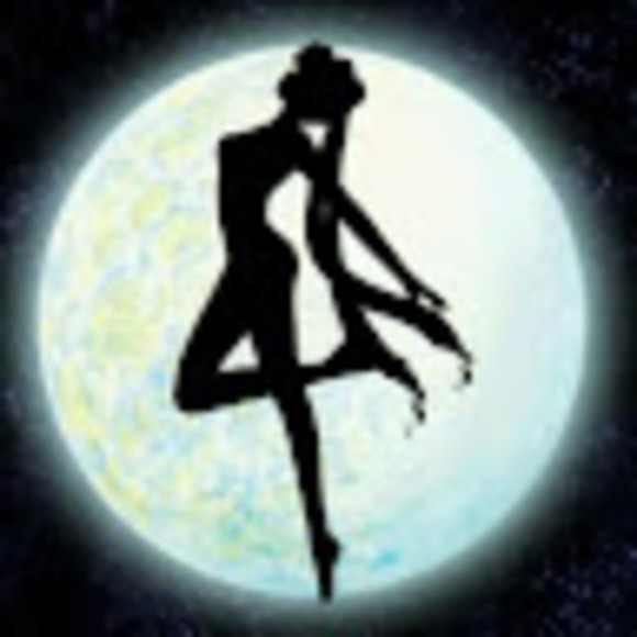 Meet your Posher, Christina - Picture 1 of 1